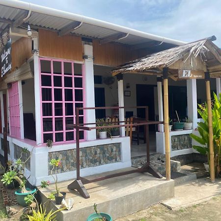 El Homestay 부나켄 외부 사진