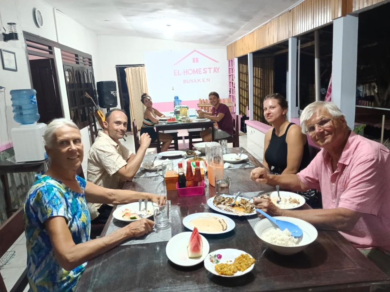 El Homestay 부나켄 외부 사진